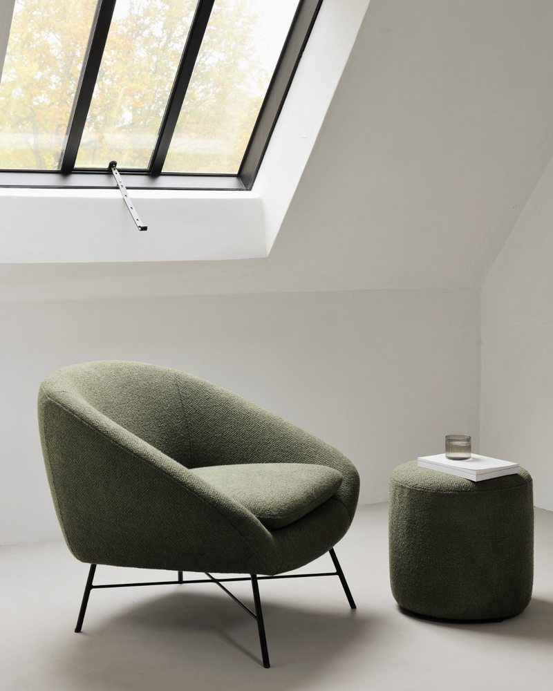 Barrow Lounge Chair - Pine