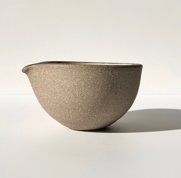 Matcha Bowl with Spout (Katakuchi Chawan)