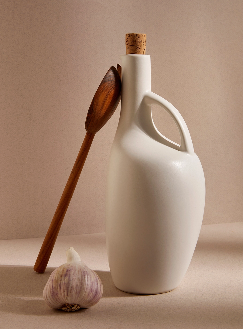 Canard Stoneware Olive Oil Dispenser - Matte White