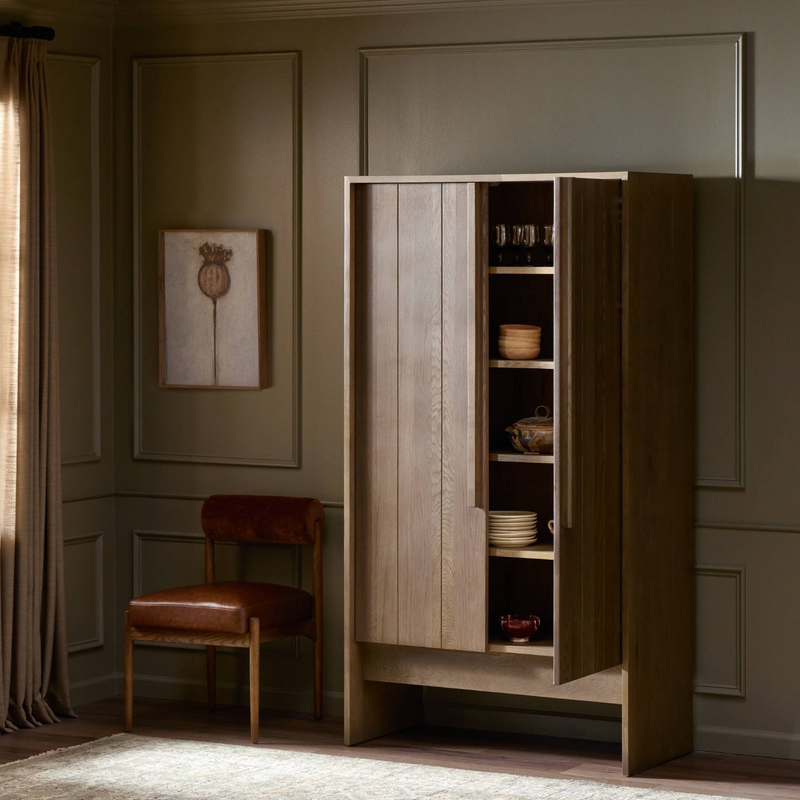 Elgin Cabinet - Sandy Oak