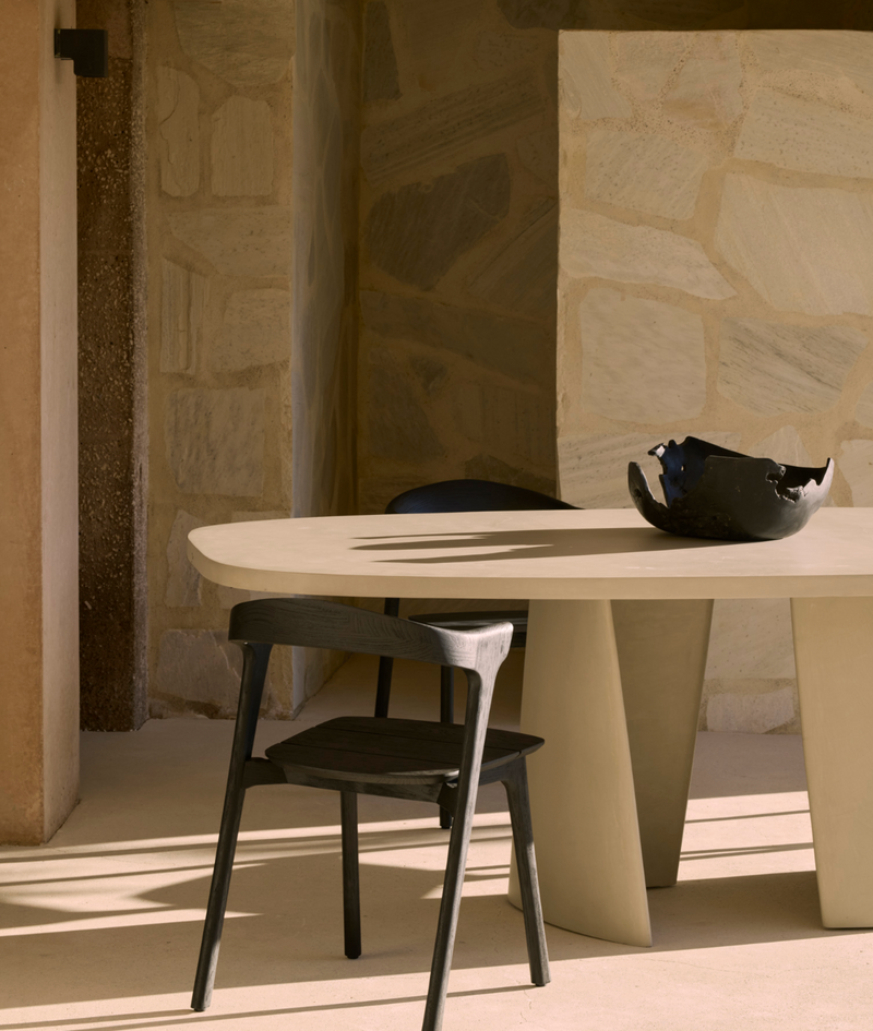Canyon Outdoor Dining Table