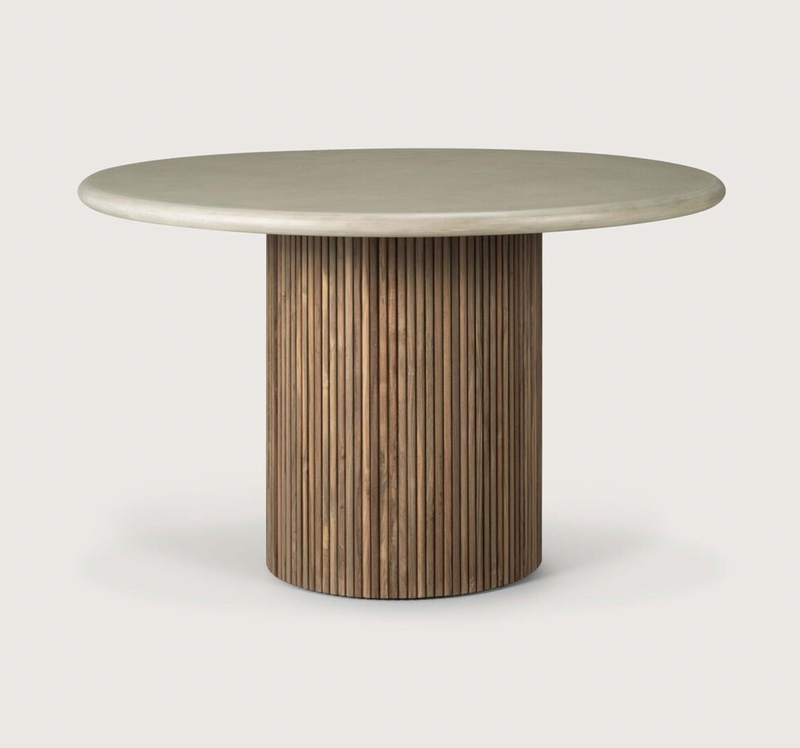 Roller Max Outdoor Dining Table